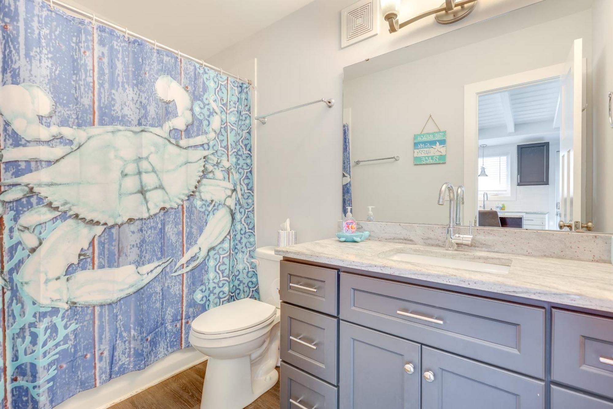 Modern Oak Island Escape 1 Mile To Long Beach! Bagian luar foto