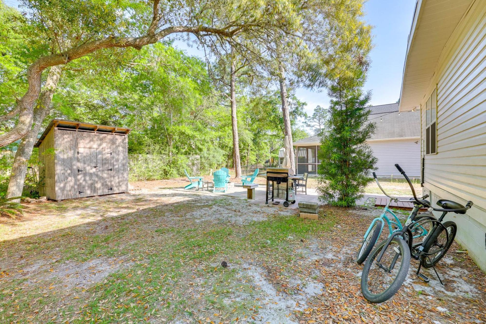 Modern Oak Island Escape 1 Mile To Long Beach! Bagian luar foto